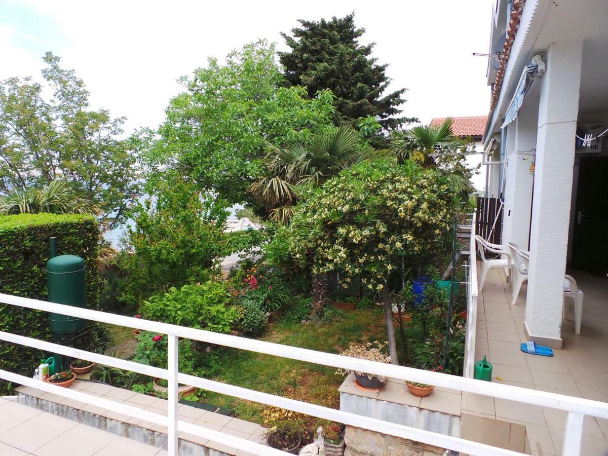 Apartmani Vjera Рибарица Экстерьер фото